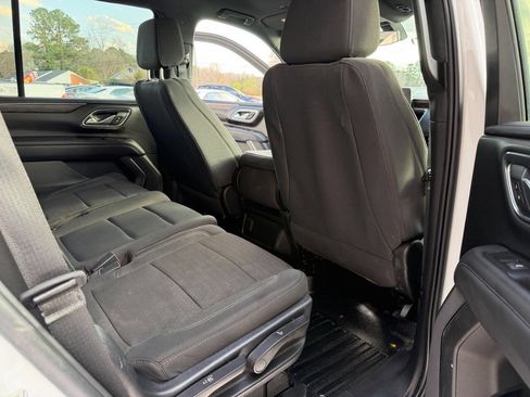 Used 2022 Chevrolet Tahoe 2WD image 11