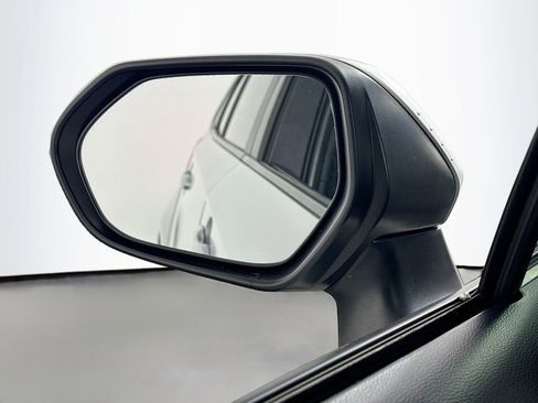 Used 2022 Toyota Corolla LE image 37