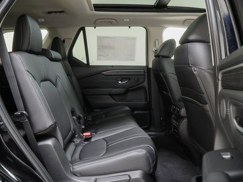 New 2026 Honda Pilot Touring image 38
