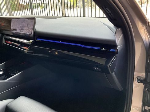 Certified 2026 BMW 530i image 19