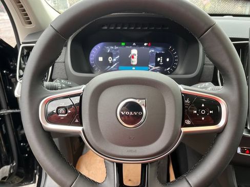 Used 2026 Volvo XC90 B6 Ultra w/ Protection Package AWD/4WD image 21
