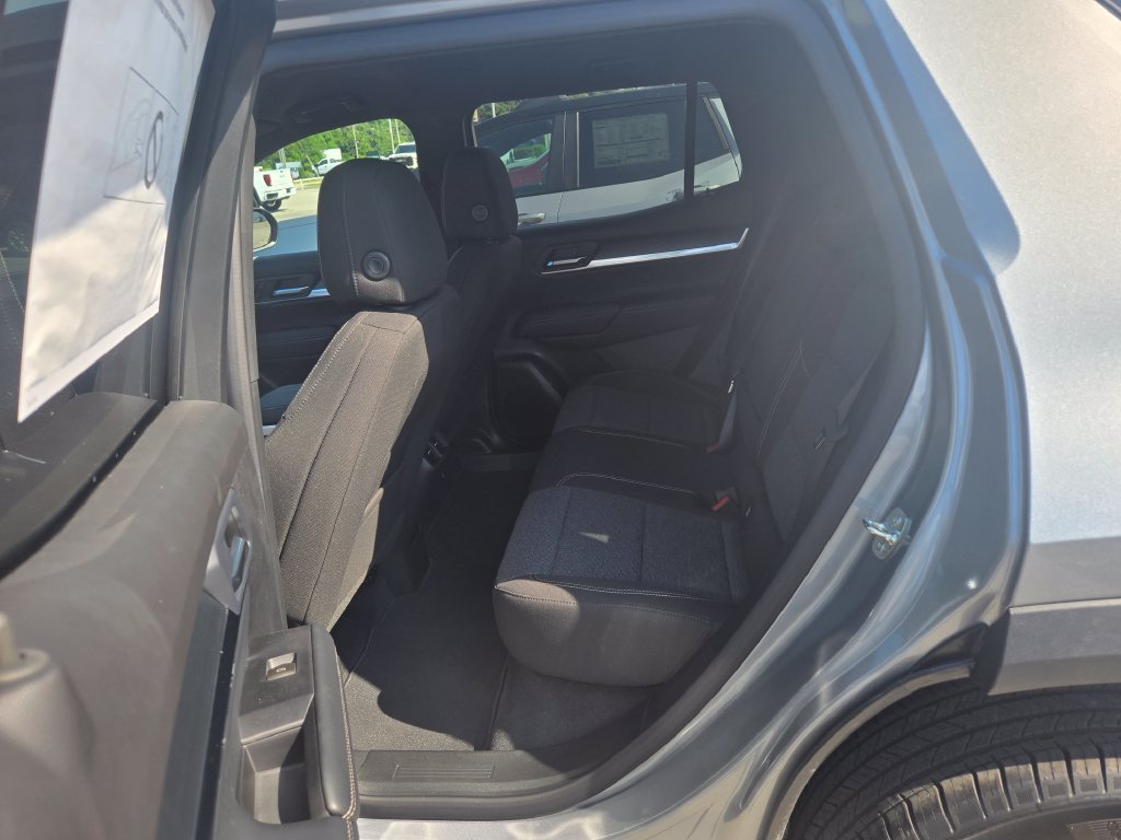New 2026 GMC Terrain Elevation FWD image 8