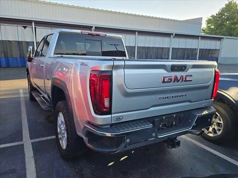 Used 2021 GMC Sierra 2500 SLT w/ SLT Premium Package AWD/4WD image 4