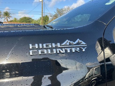 Used 2025 Chevrolet Silverado 3500 High Country w/ High Country Premium Package image 21