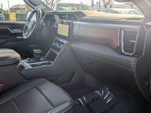 Certified 2024 GMC Sierra 1500 Denali image 36
