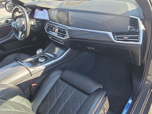 Used 2023 BMW X5 M50i w/ Executive Package image 29