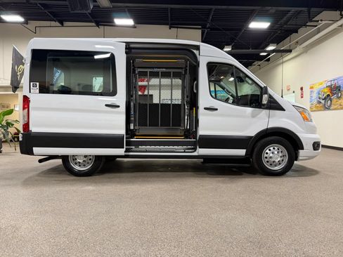 Used 2020 Ford Transit 150 XLT AWD/4WD image 22
