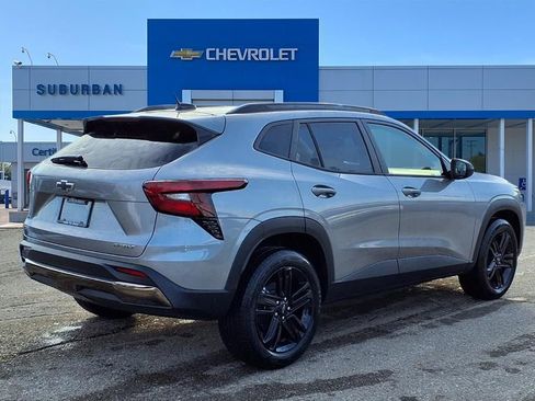 New 2026 Chevrolet Trax ACTIV w/ Sunroof Package image 4