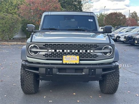 Certified 2021 Ford Bronco Badlands image 2