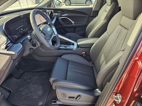 New 2025 Audi Q5 Premium Plus image 2