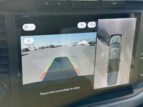 Used 2024 Ford F150 XLT image 9