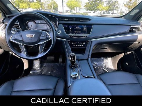 Used 2024 Cadillac XT5 Premium Luxury FWD image 12