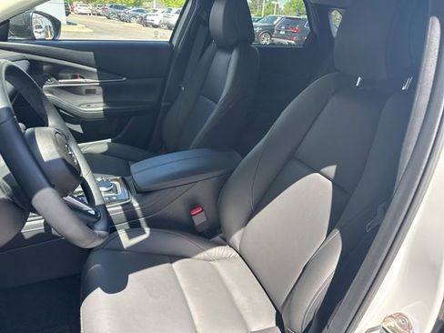 Certified 2025 MAZDA CX-30 AWD 2.5 S w/ Select Sport Pkg image 11