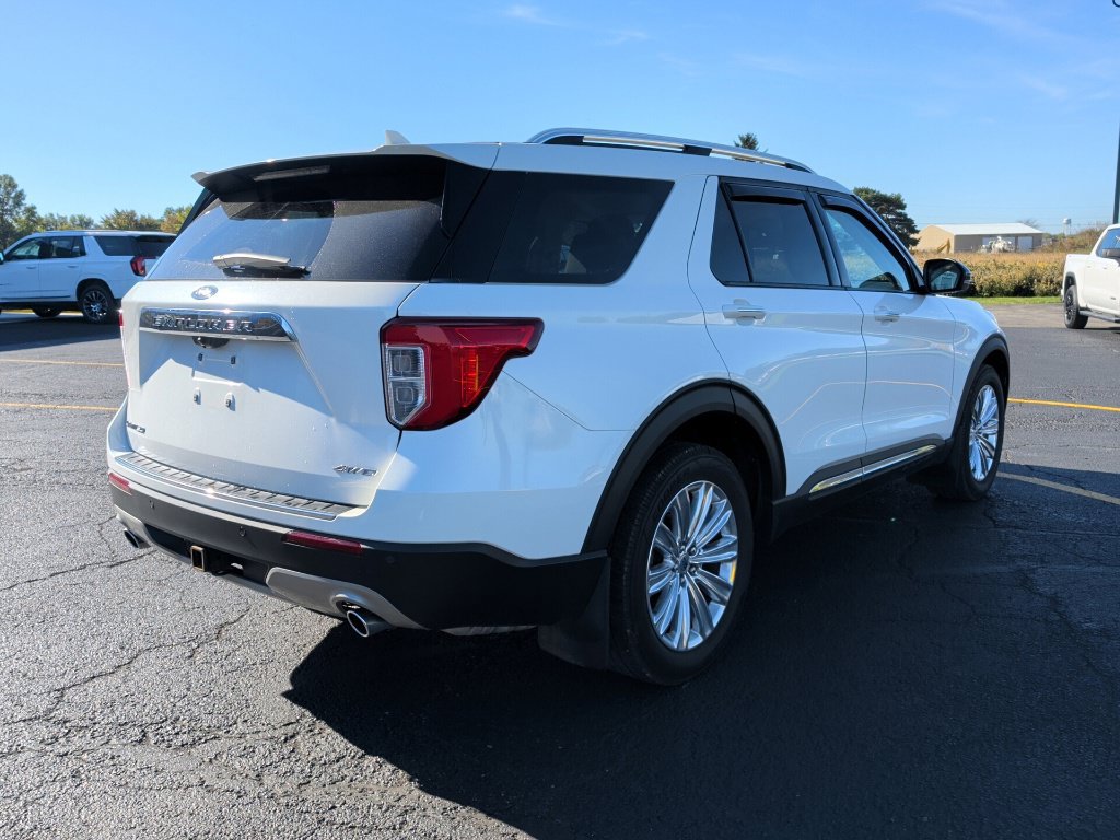 Used 2021 Ford Explorer Limited w/ Equipment Group 301A AWD/4WD image 7