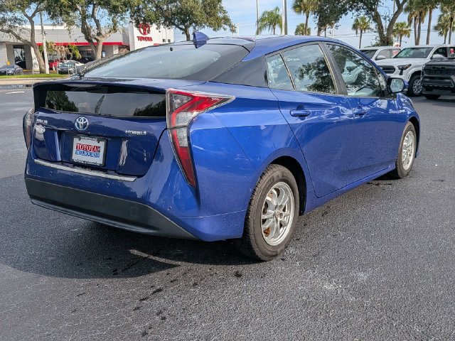 Used 2018 Toyota Prius Four w/ Advanced Technology Package FWD image 3