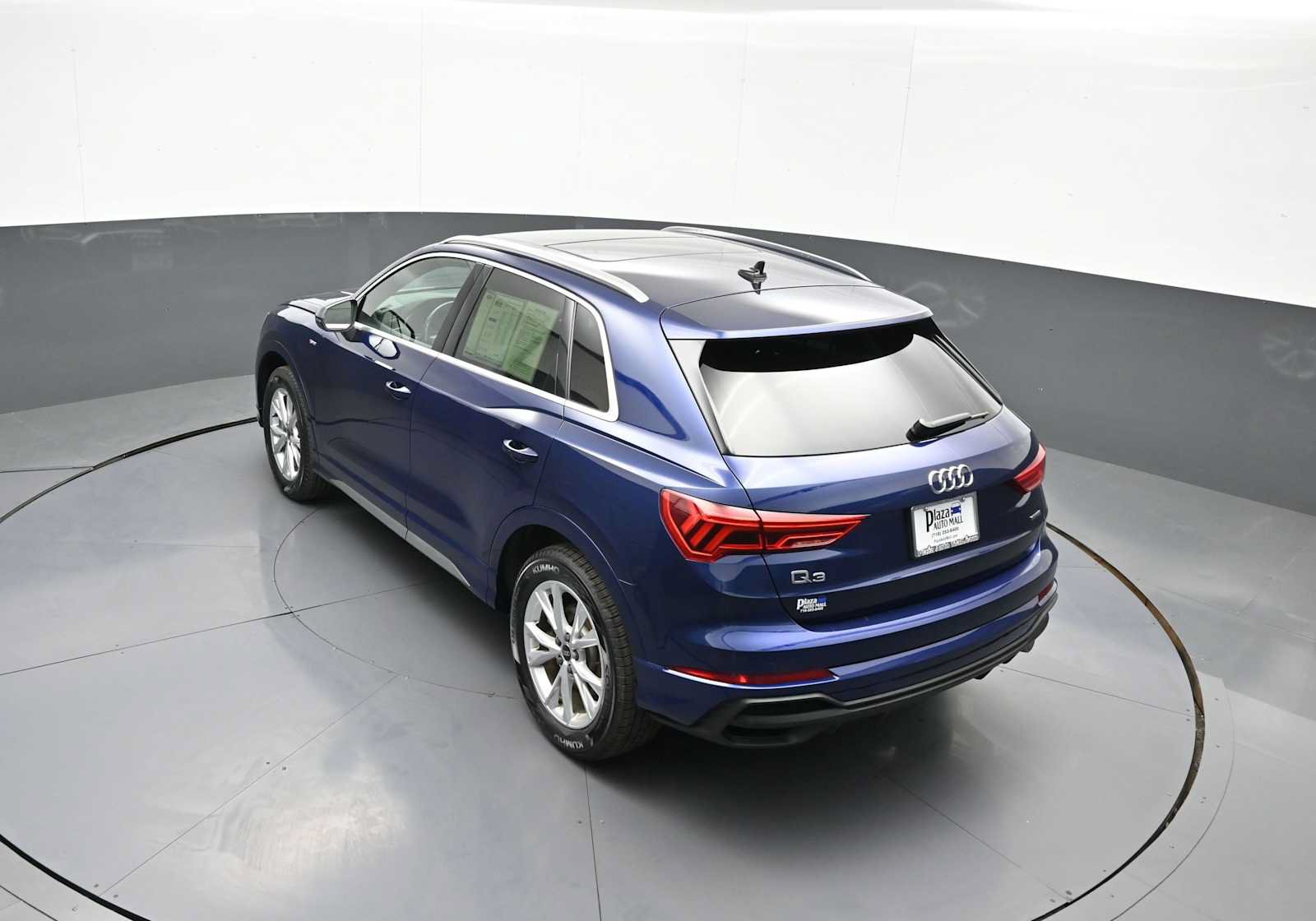 Used 2023 Audi Q3 2.0T Premium Plus AWD/4WD image 39