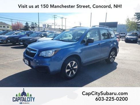 Used 2017 Subaru Forester 2.5i w/ Alloy Wheel Package AWD/4WD image 3