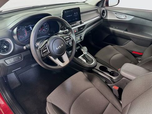 Used 2023 Kia Forte LXS w/ LXS Technology Package image 13