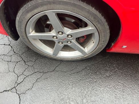 Used 2007 Chevrolet Corvette Convertible w/ Preferred Equipment Group image 22