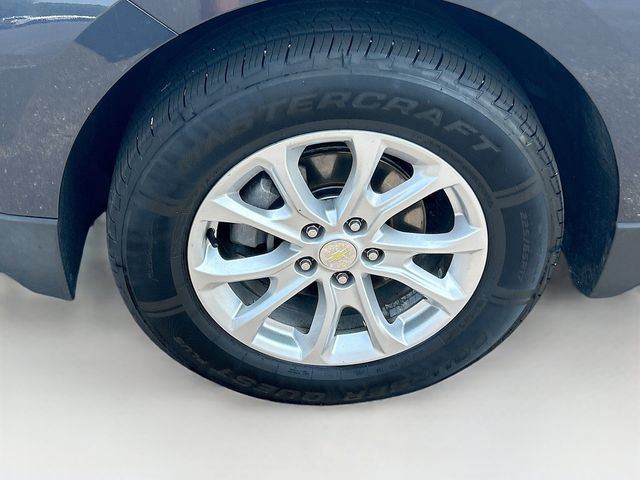 Used 2018 Chevrolet Equinox LS AWD/4WD image 30