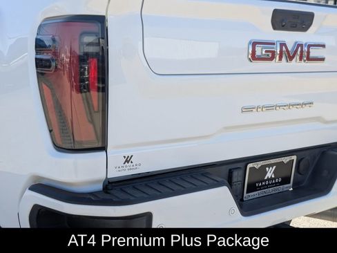 Used 2024 GMC Sierra 2500 AT4 w/ AT4 Premium Plus Package image 6