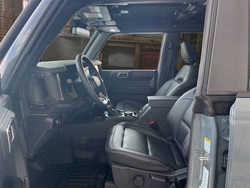 New 2025 Ford Bronco Badlands image 45