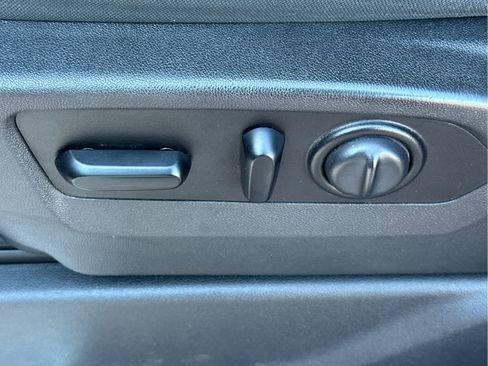 Used 2020 Chevrolet Silverado 1500 RST w/ All-Star Edition image 28