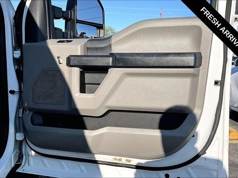 Used 2022 Ford F250 XL w/ Power Equipment Group AWD/4WD image 26