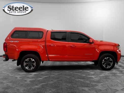 Used 2021 Chevrolet Colorado LT w/ LT Convenience Package image 6