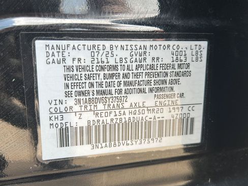 Used 2025 Nissan Sentra SR w/ Midnight Edition FWD image 34