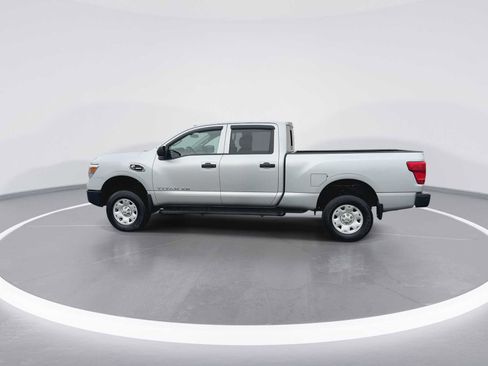 Used 2019 Nissan Titan S w/ S Utility Package image 5