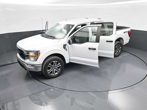 Used 2022 Ford F150 XLT image 39