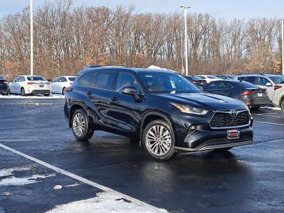 New 2026 Toyota Highlander Platinum