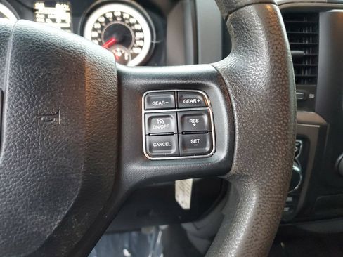 Used 2019 RAM 1500 ST w/ SXT Plus Group AWD/4WD image 18