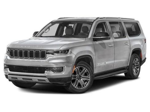 Used 2025 Jeep Wagoneer L Series II w/ 8-pass Seating Package AWD/4WD image 1
