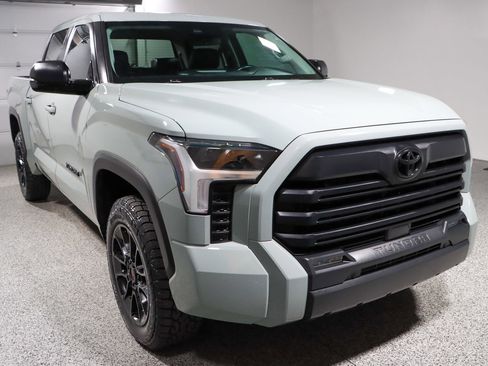 Used 2024 Toyota Tundra SR5 w/ SR5 Premium Package image 5