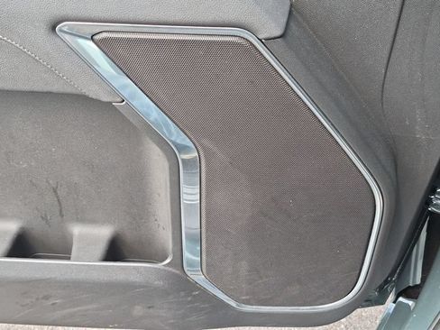 Used 2025 Chevrolet Silverado 1500 LT AWD/4WD image 26