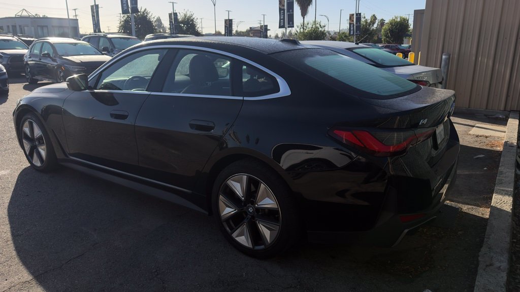 Used 2023 BMW i4 eDrive35 w/ Premium Package RWD image 2