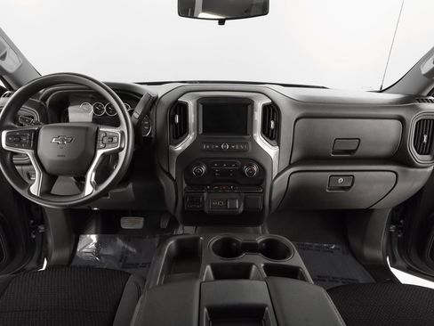 Used 2021 Chevrolet Silverado 1500 Custom Trail Boss w/ Safety Confidence Package image 2