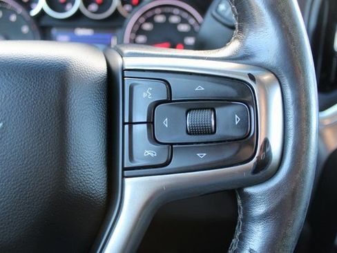 Used 2022 Chevrolet Silverado 2500 LT w/ Convenience Package image 12