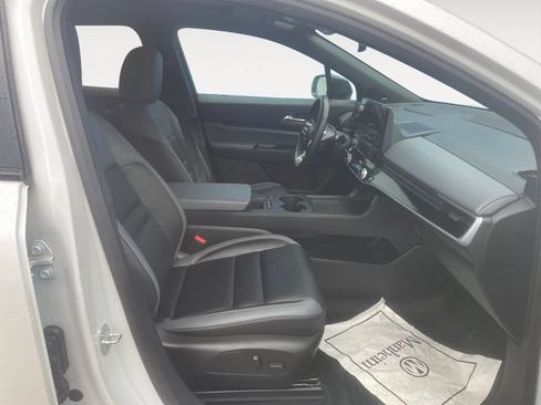 Used 2025 Honda Prologue Touring image 14