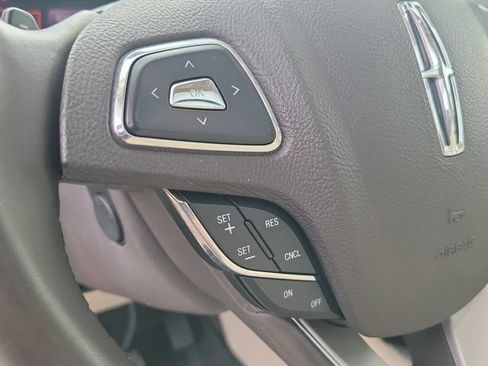Certified 2019 Lincoln MKC Reserve FWD image 26