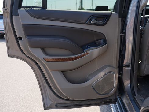 Used 2017 Chevrolet Tahoe Premier AWD/4WD image 19