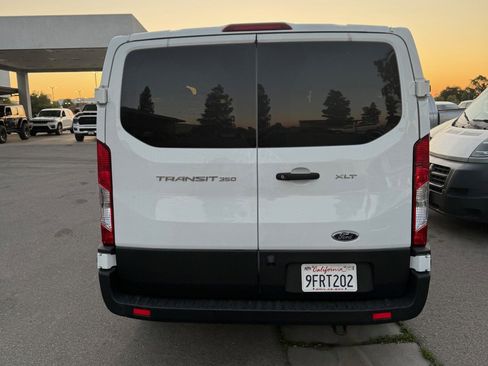 Used 2023 Ford Transit 350 XLT image 4
