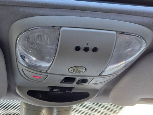 Used 2005 Mercedes-Benz ML 350 4MATIC image 24