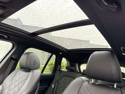 New 2026 BMW X5 xDrive40i w/ M Sport Package AWD/4WD image 4