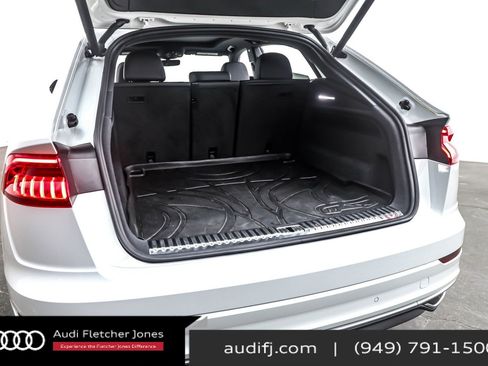 Used 2019 Audi Q8 Premium Plus w/ Premium Plus image 22