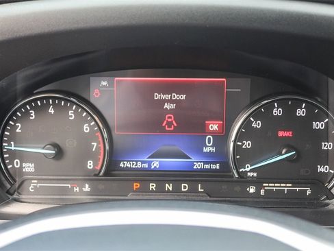 Used 2021 Ford Explorer XLT w/ Equipment Group 202A image 23