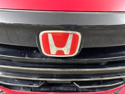 Used 2022 Honda Accord Sport image 9