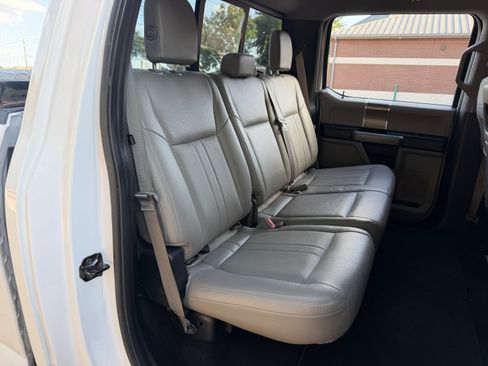 Used 2018 Ford F150 XLT w/ Equipment Group 302A Luxury RWD image 15
